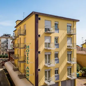 https://anny.hotelinveneto.com